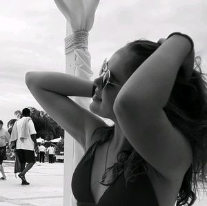 Meet your Posher, Holly